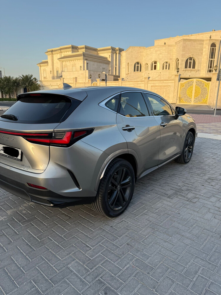 Lexus NX350 2023 — photo 6 for sale in Qatar