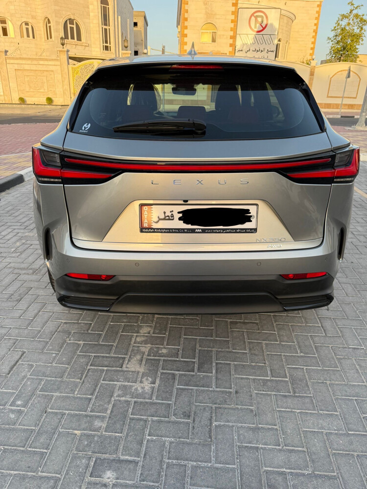 Lexus NX350 2023 — photo 4 for sale in Qatar