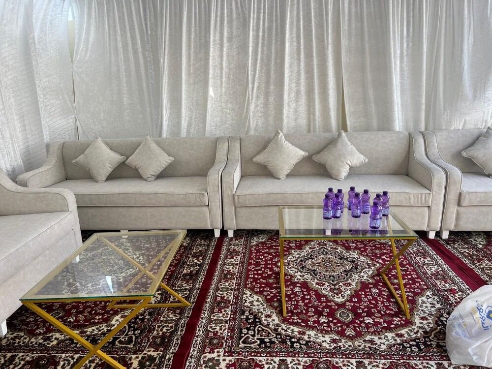البيت كنب في اي بي - 30