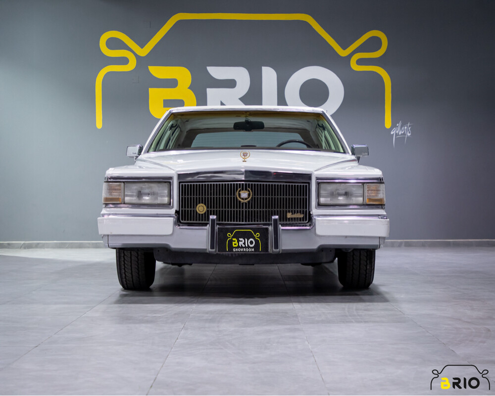 For Sale Cadillac Fleetwood 1990 — photo 4 for sale in Qatar