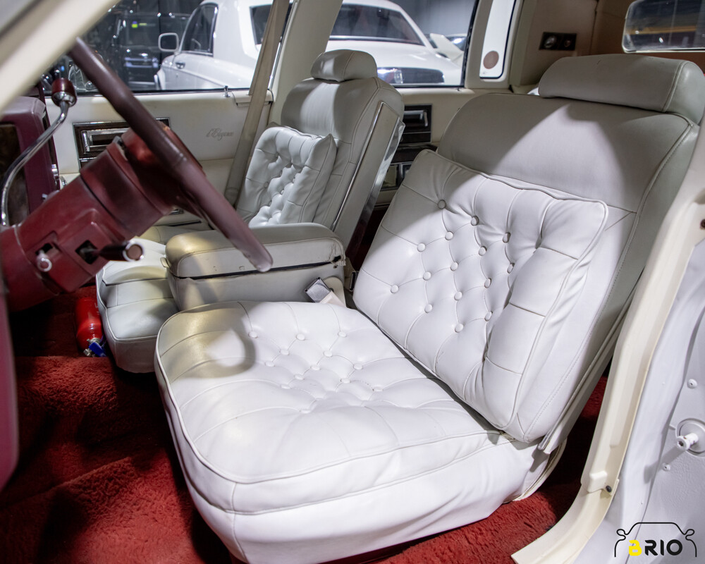 For Sale Cadillac Fleetwood 1990 — photo 8 for sale in Qatar