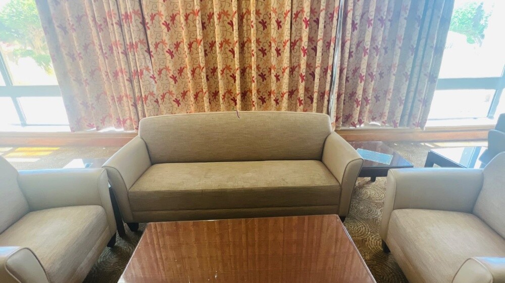 I make new sofas and repair them - 4