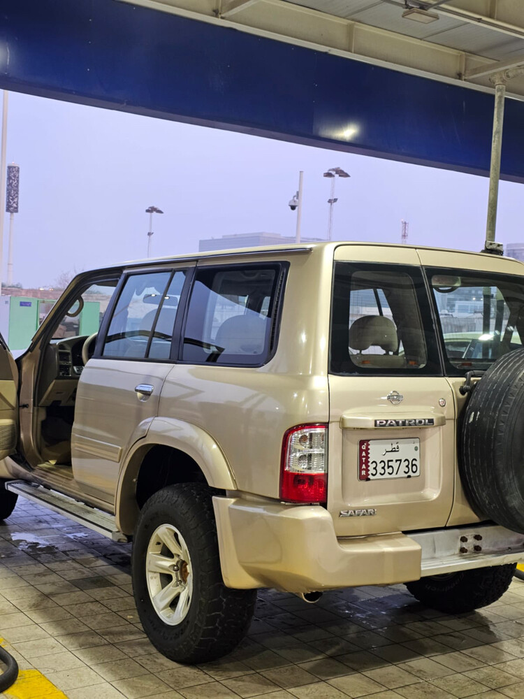 نيسان سفري ١٩٩٨ للبيع - 4