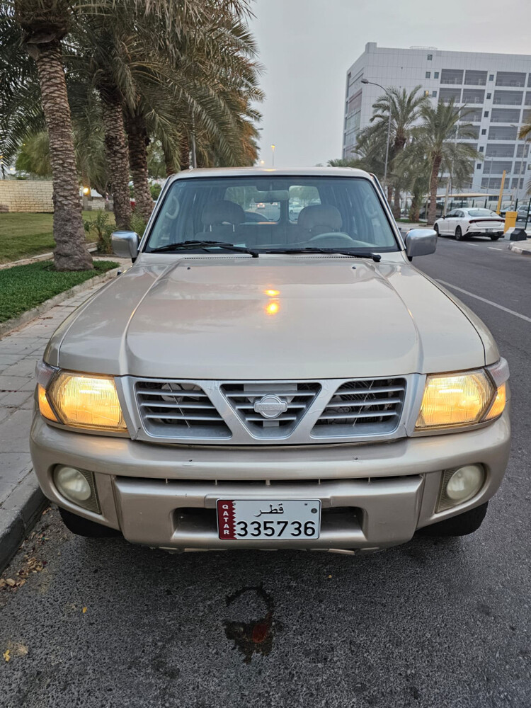 نيسان سفري ١٩٩٨ للبيع - 1