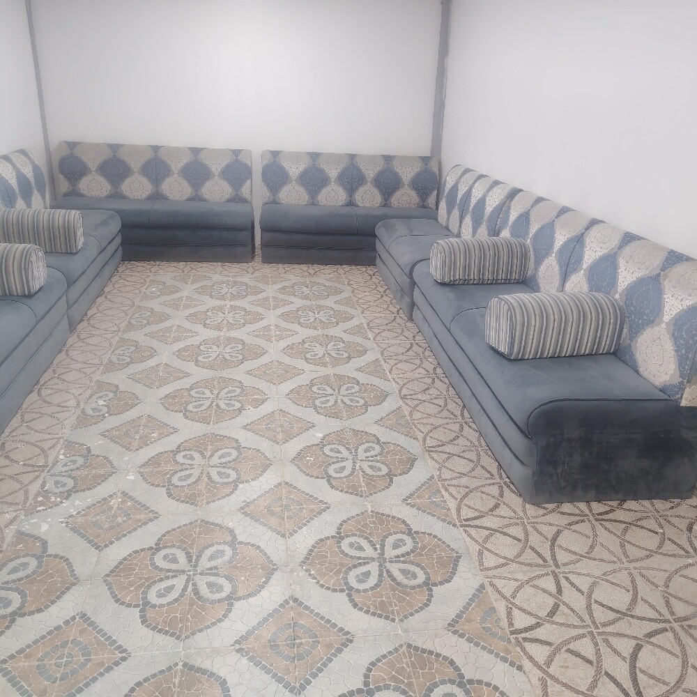 majles - 1