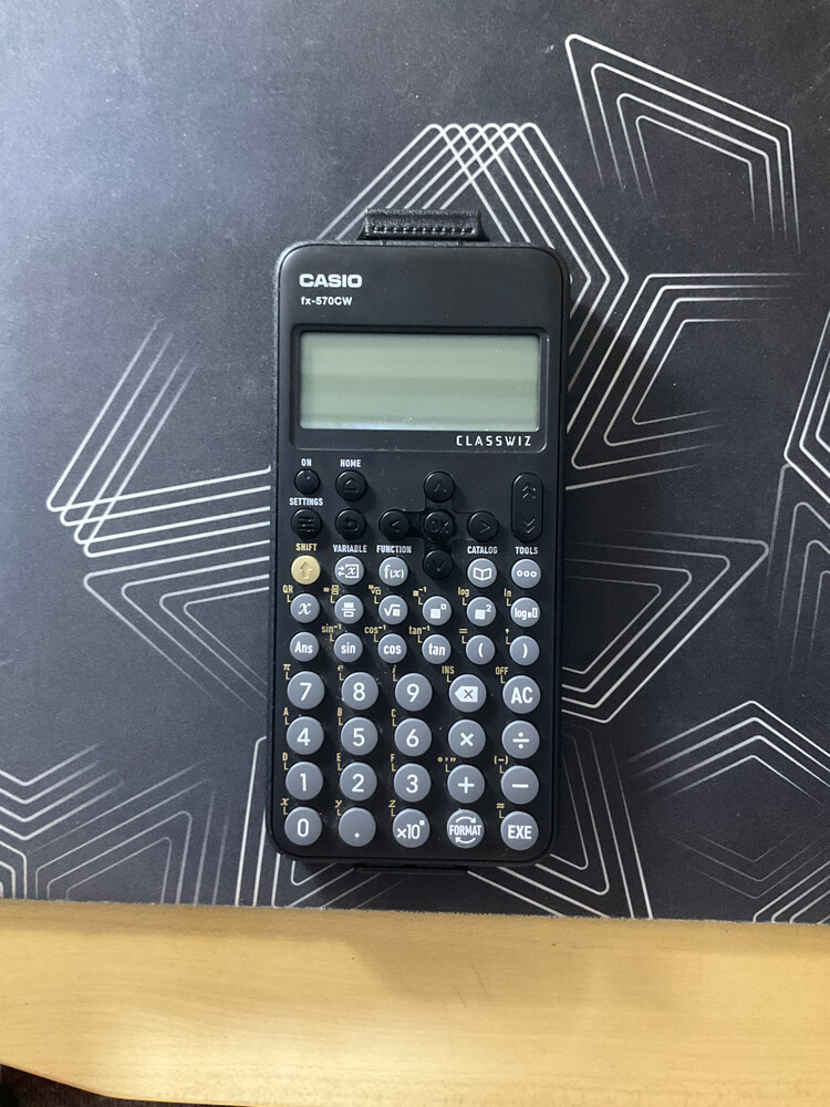 Casio FX-570CW—Good condition - 10