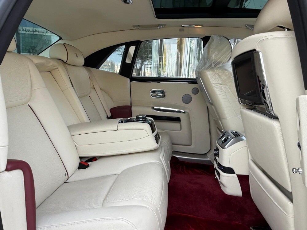 Rolls Royce Ghost 2016 — photo 7 for sale in Qatar