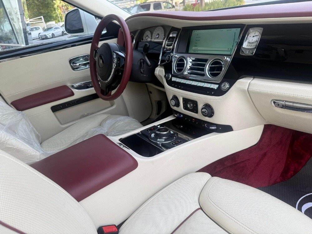 Rolls Royce Ghost 2016 — photo 8 for sale in Qatar