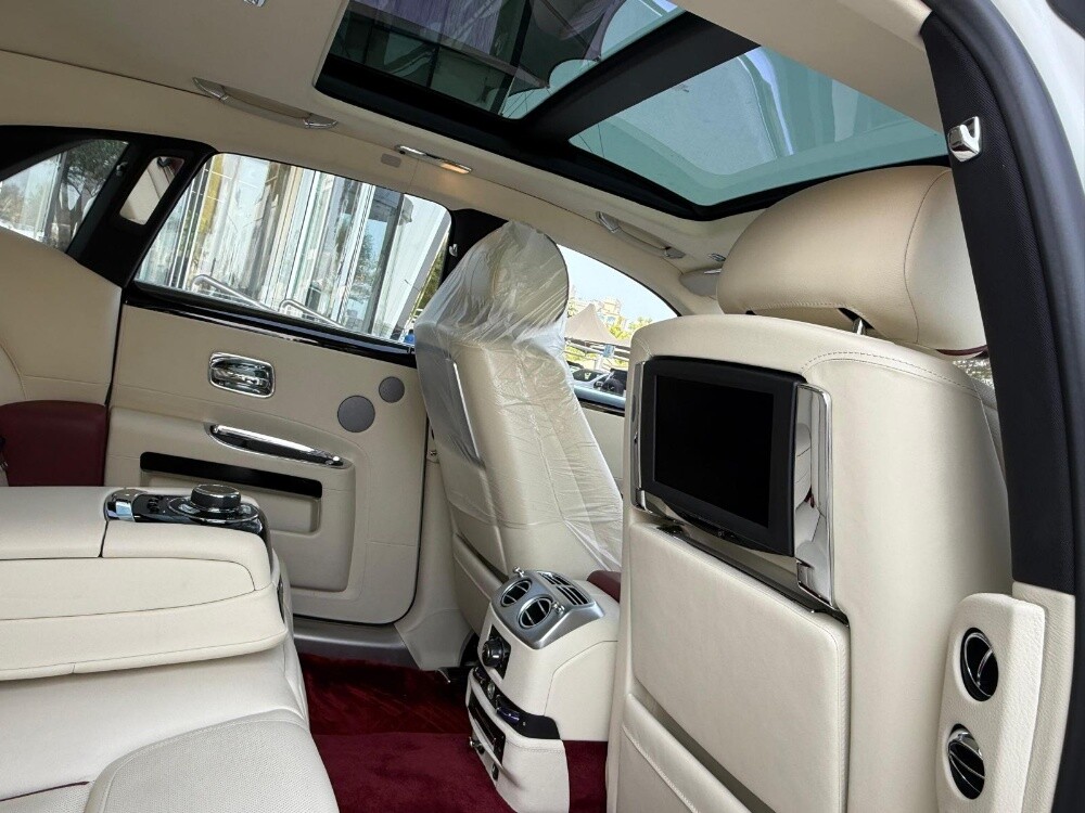 Rolls Royce Ghost 2016 — photo 6 for sale in Qatar