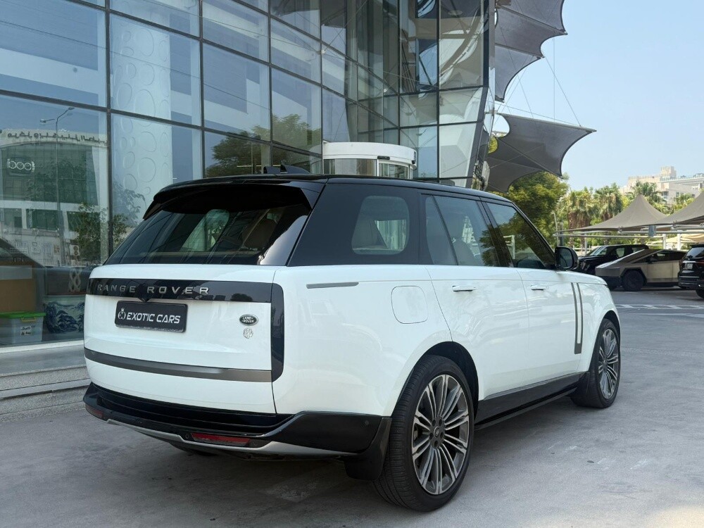 Range Rover HSE 2023 — photo 12 for sale in Qatar