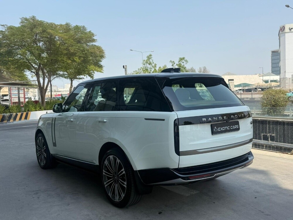 Range Rover HSE 2023 — photo 13 for sale in Qatar