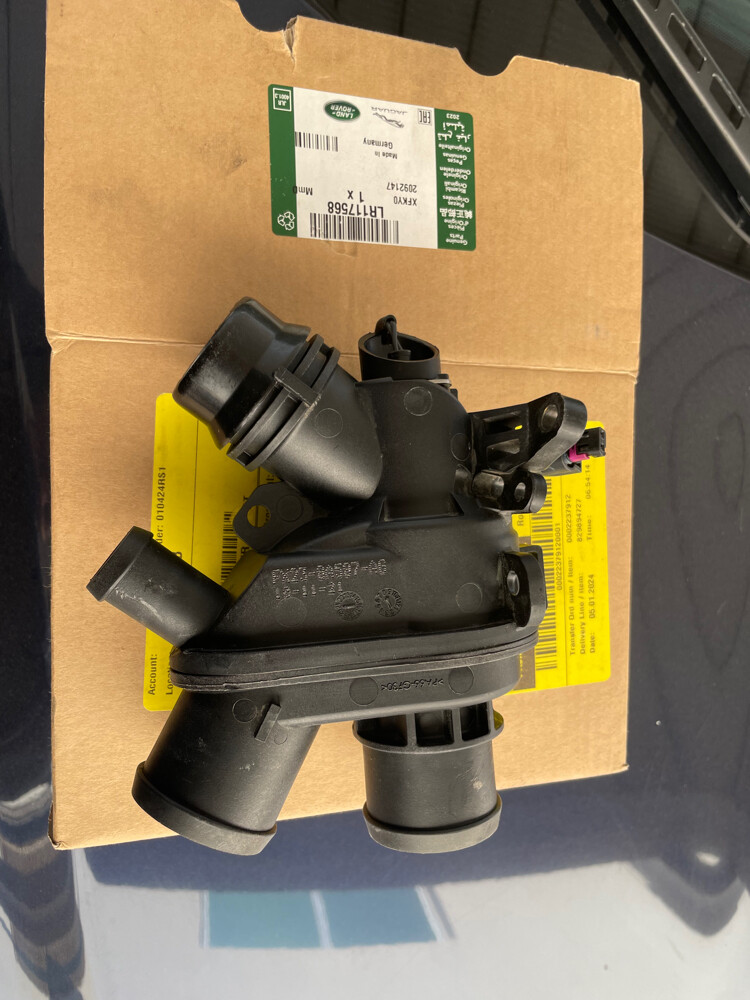 Thermostat - LR117568 - 1