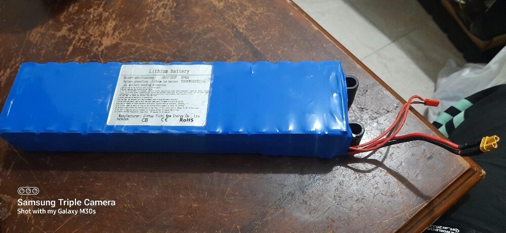 scooter battery 36v 7.5AH - 3