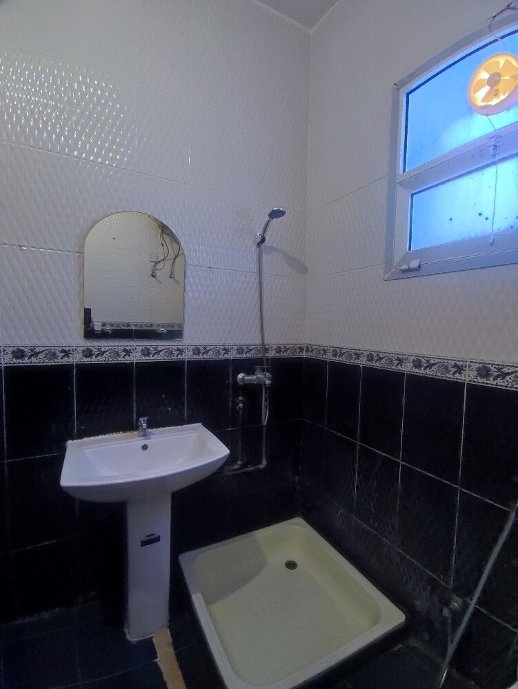 Room for rent - 7