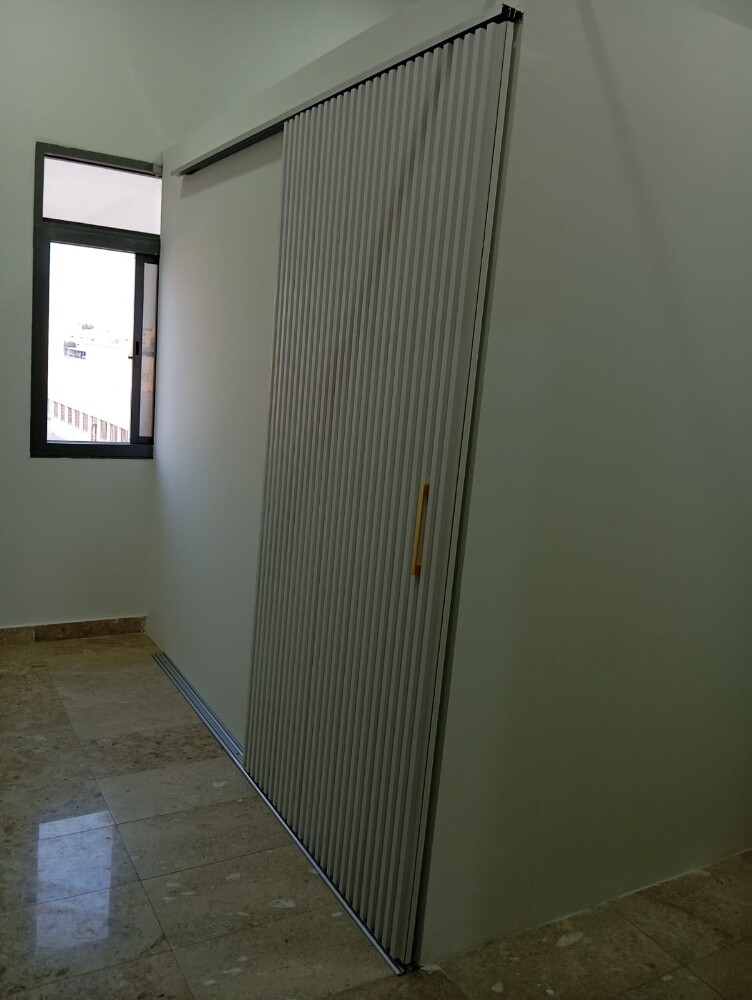 كبتات ودريسن وطاولات - 8