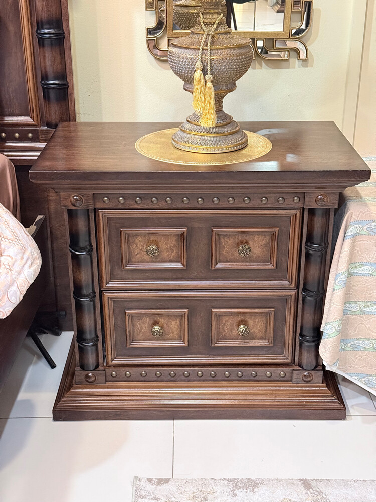 Full bedroom set - 4