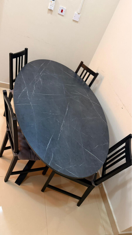dinning table ikia  - 5