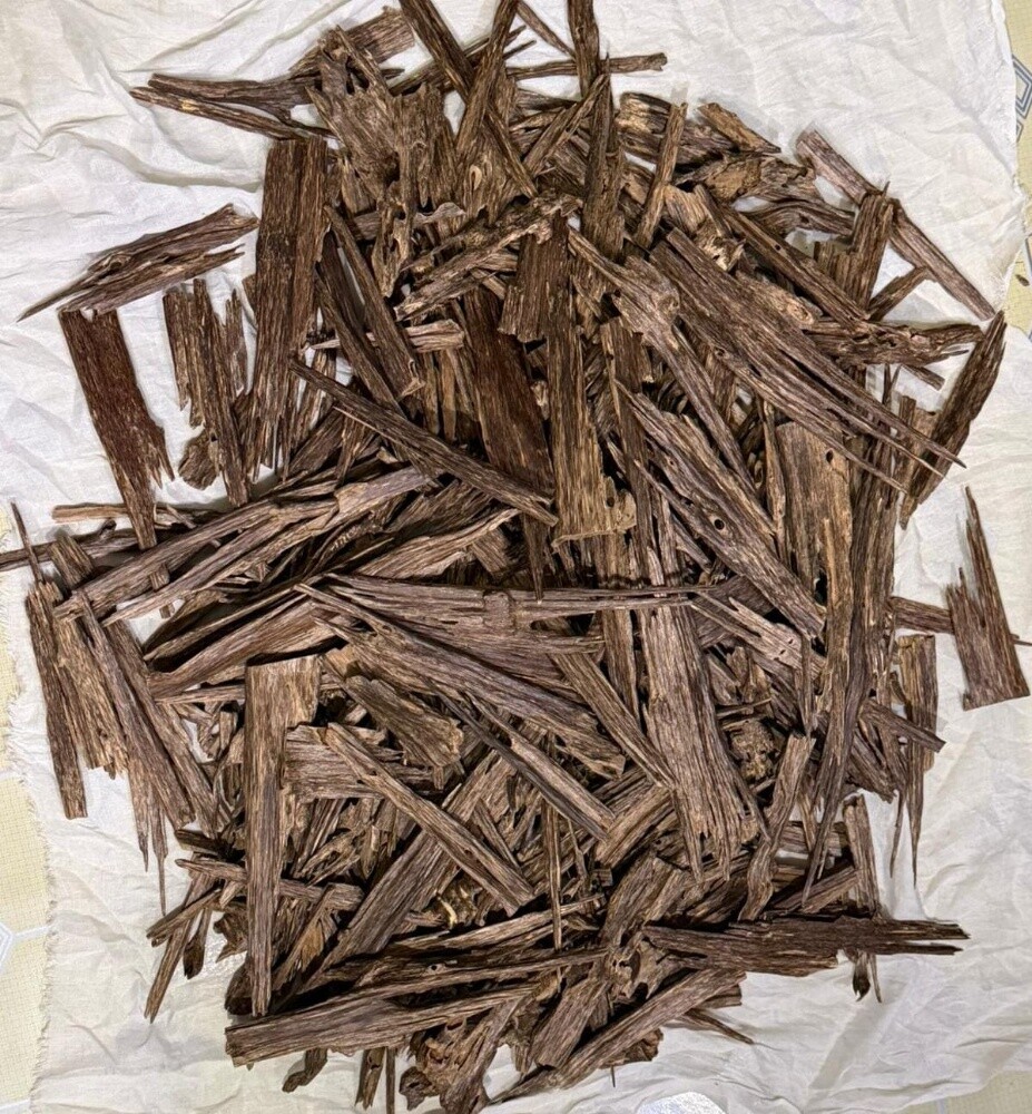 Original Hindi Oud 5 Tola - 2