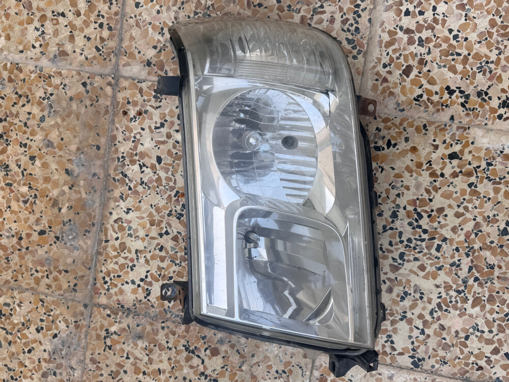 Headlights - 4