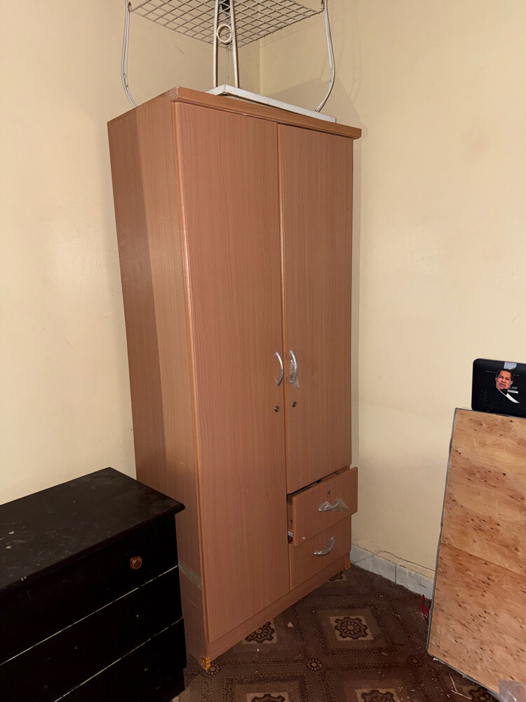wardrobe with drawers - 1