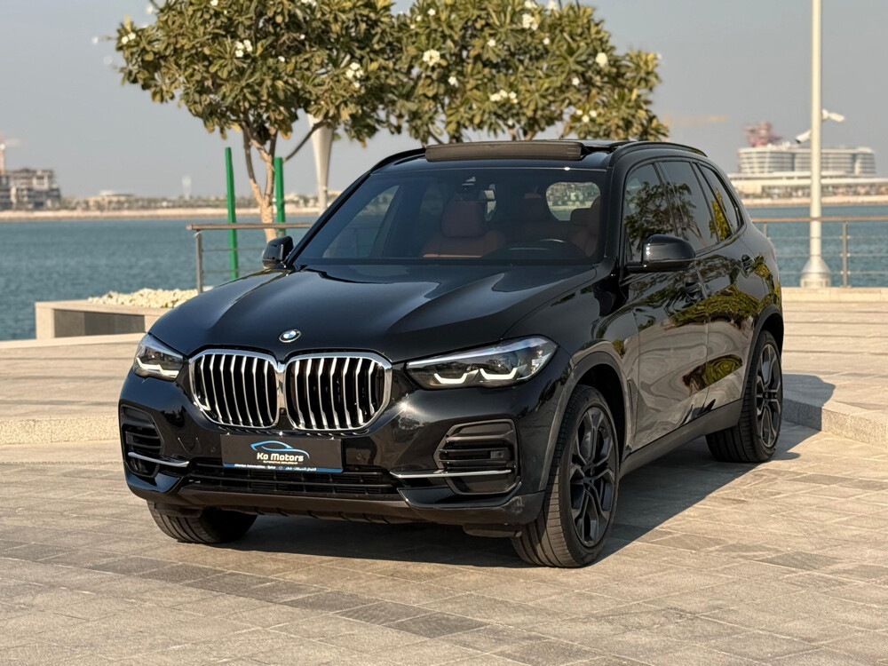 BMW X5 40i model 2023 — photo 3 for sale in Qatar