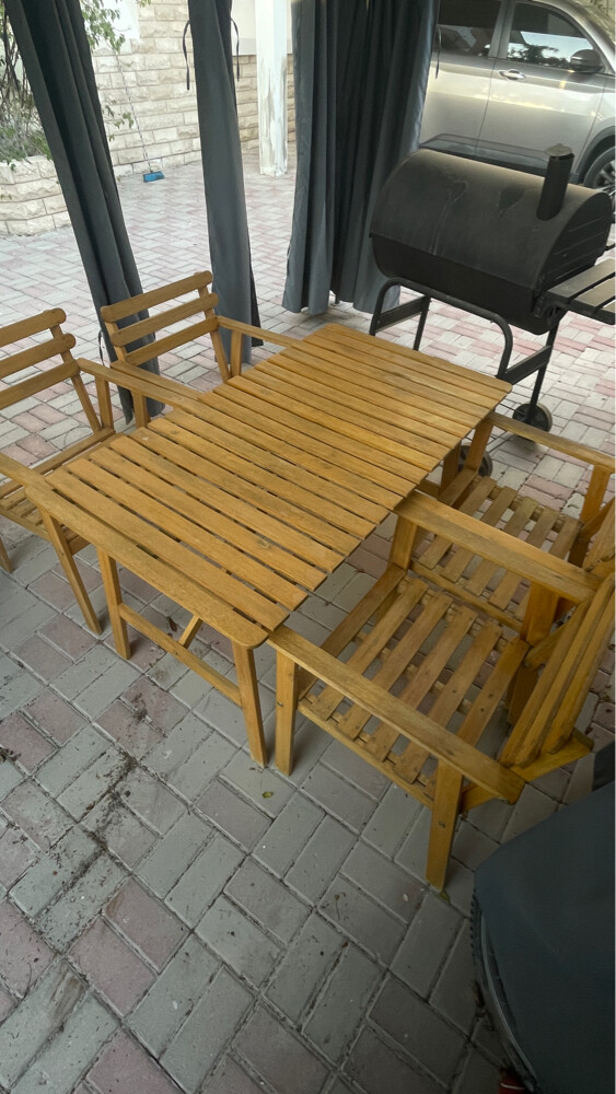 outdoor table and chairs - 1