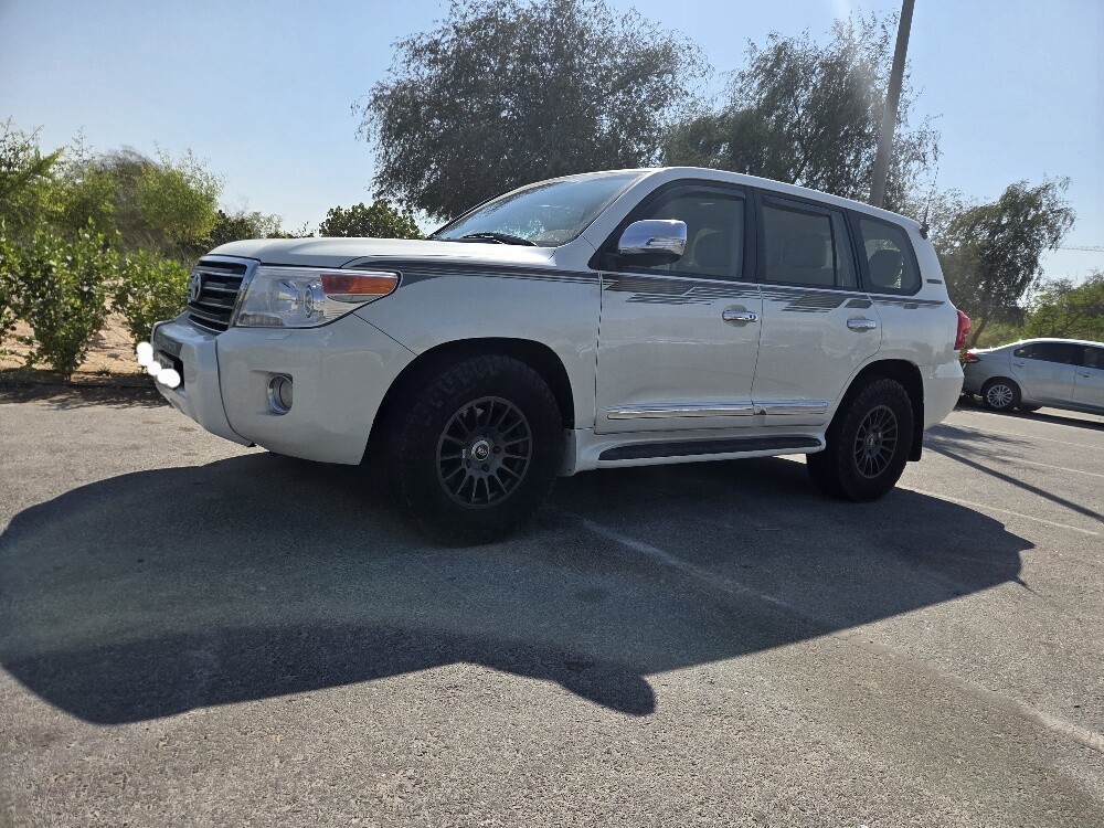 Landcruiser GXR V8 BRAID wheels FSH - 2