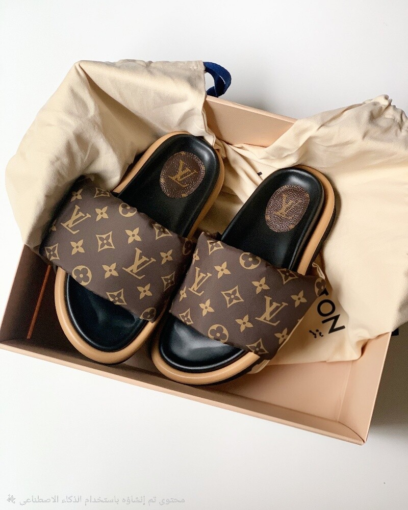 louis vuitton pool pillow comfort - 1