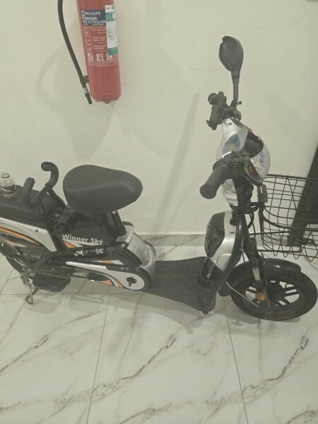 Scooter for sale in fairly good - 5