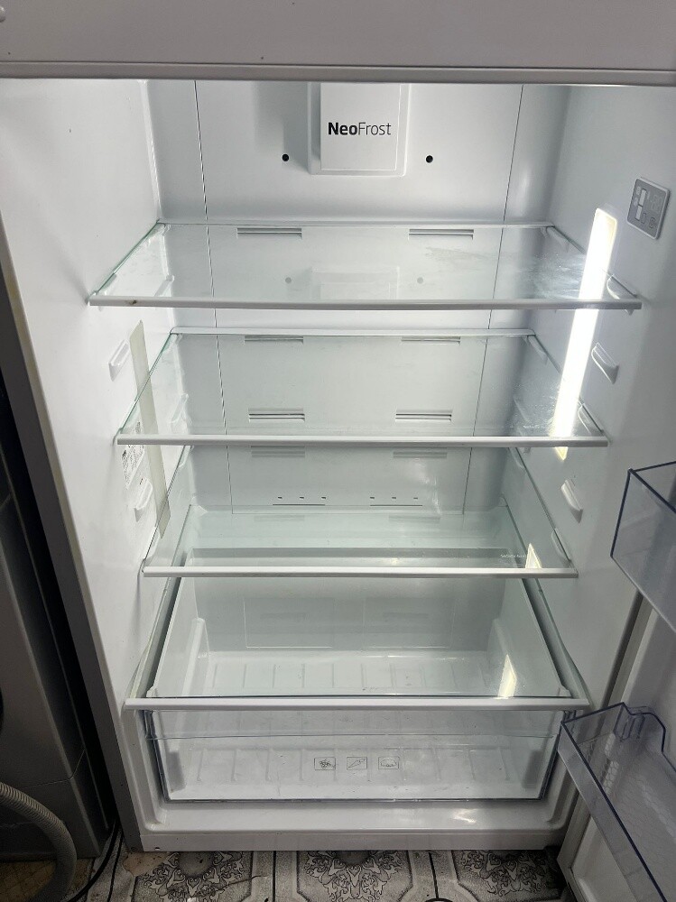 beko refrigerator, like new - 7