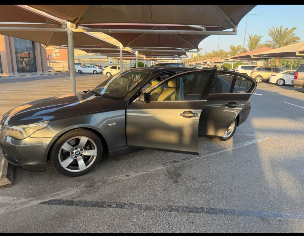 BMW 525i - 5