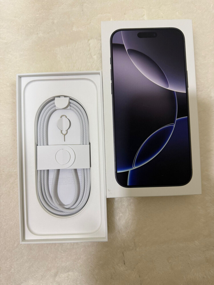 Iphone 16 Pro Max 256 GB  - 3