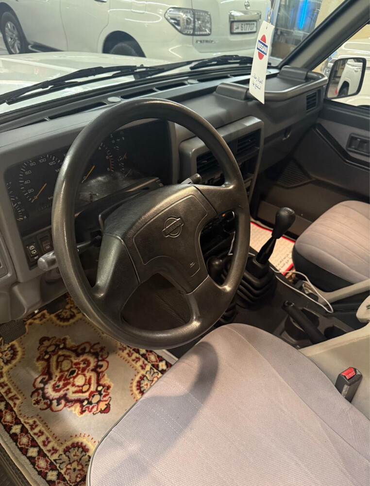 للبيع نيسان باب 95 وكالة - 3