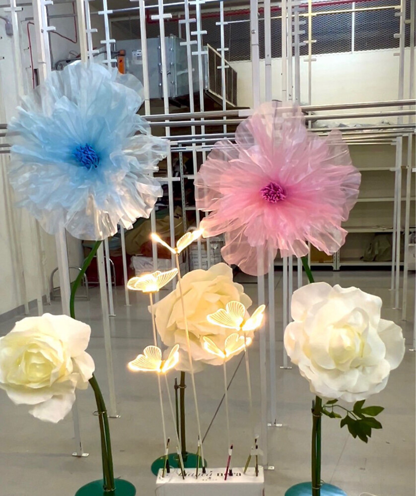 flowers with lights and stand  - 2