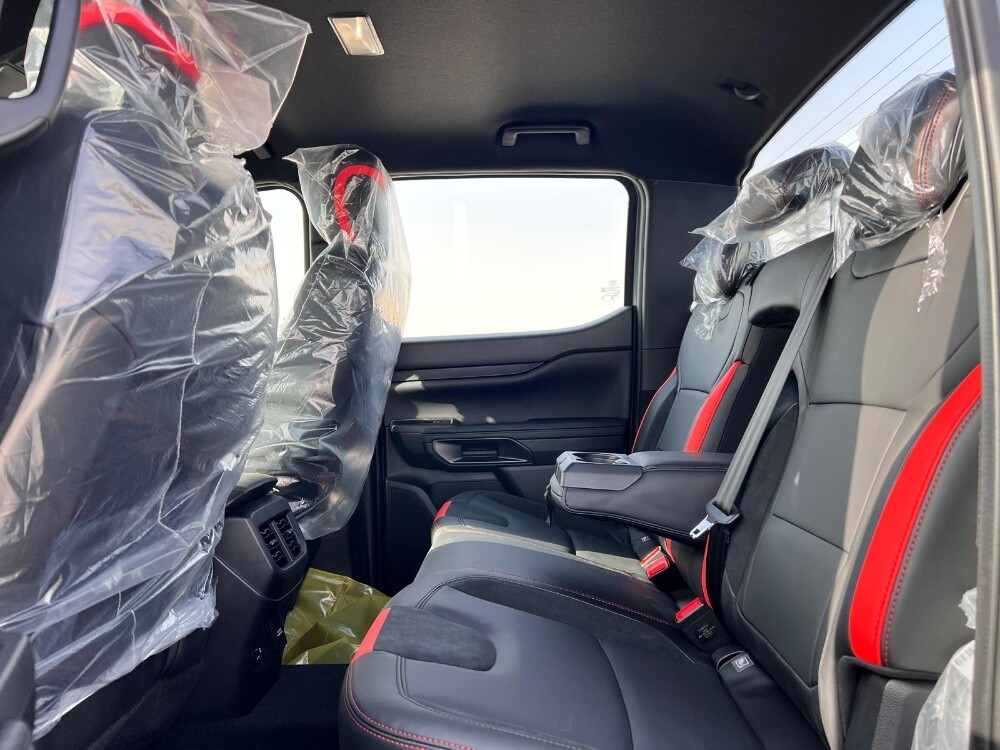 FORD RANGER RAPTOR 2025 — photo 8 for sale in Qatar