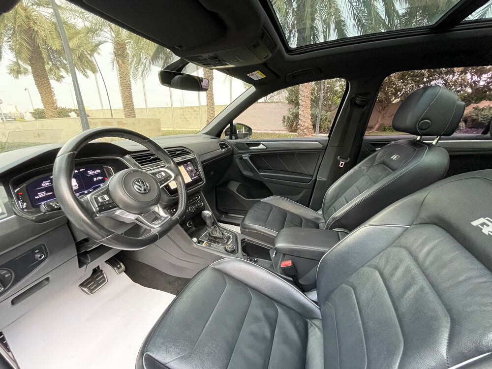 Volkswagen Tiguan 2020 — photo 18 for sale in Qatar