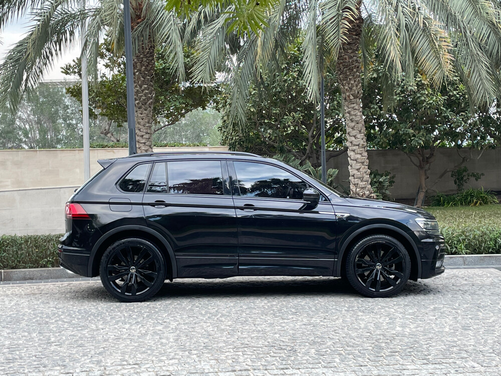 Volkswagen Tiguan 2020 — photo 8 for sale in Qatar