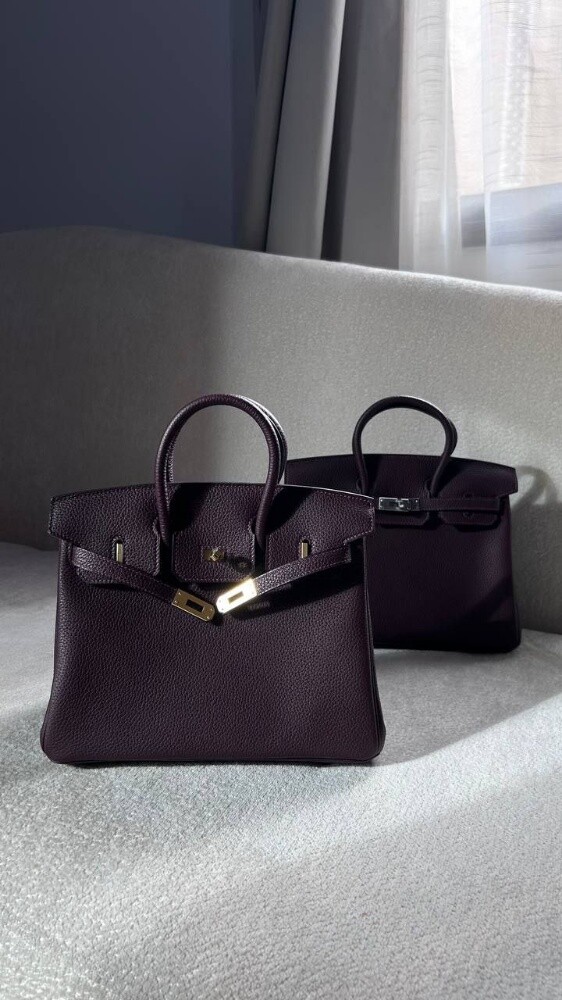 Hermes Birkin 25 Togo Bordeaux
55 - 9