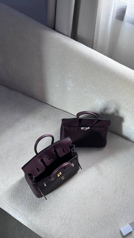 Hermes Birkin 25 Togo Bordeaux
55 - 10