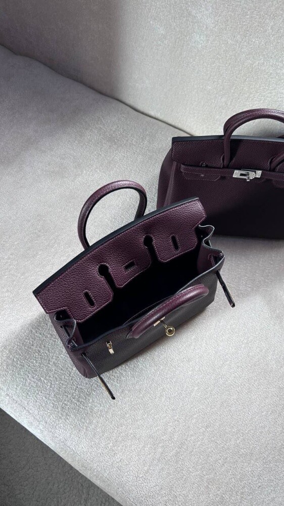 Hermes Birkin 25 Togo Bordeaux
55 - 4