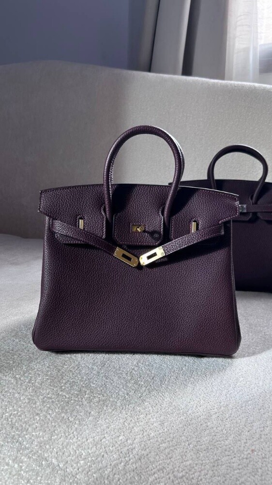 Hermes Birkin 25 Togo Bordeaux
55 - 2