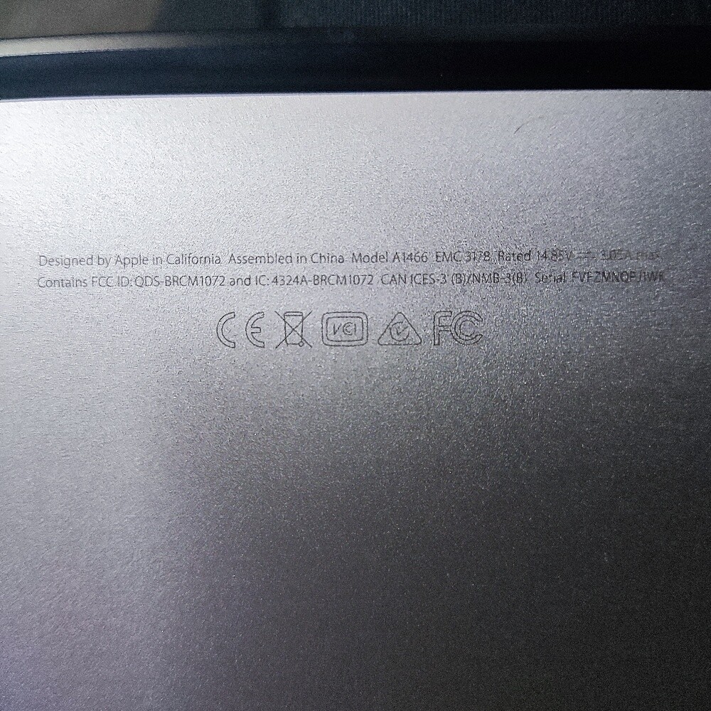 Macbook Ai 17 - 2