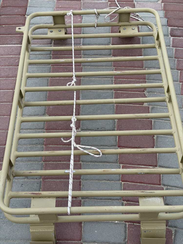roof holder for LX landcruser - 3