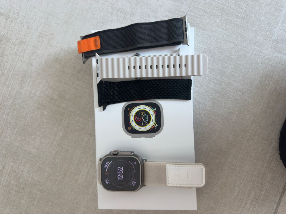 Apple Watch Ultra(Gen 1)+4 straps - 3