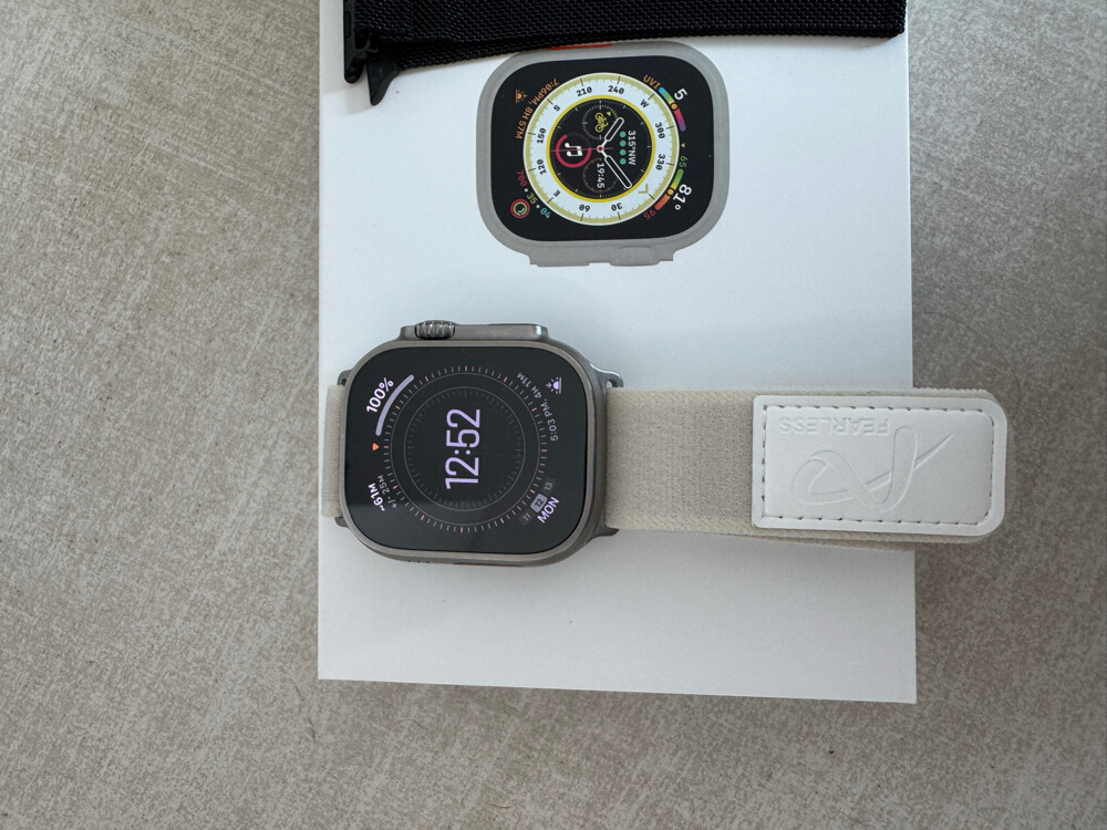 Apple Watch Ultra(Gen 1)+4 straps - 2