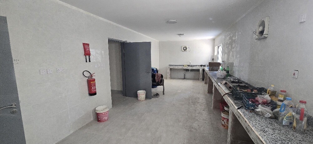 For rent, wor kers' accommodation. - 11