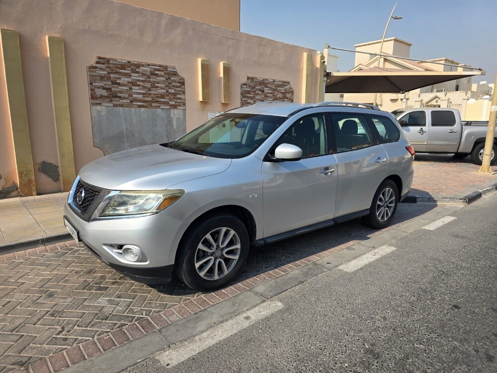 For sale Nissan Pathfinder 2014 — photo 4 for sale in Qatar