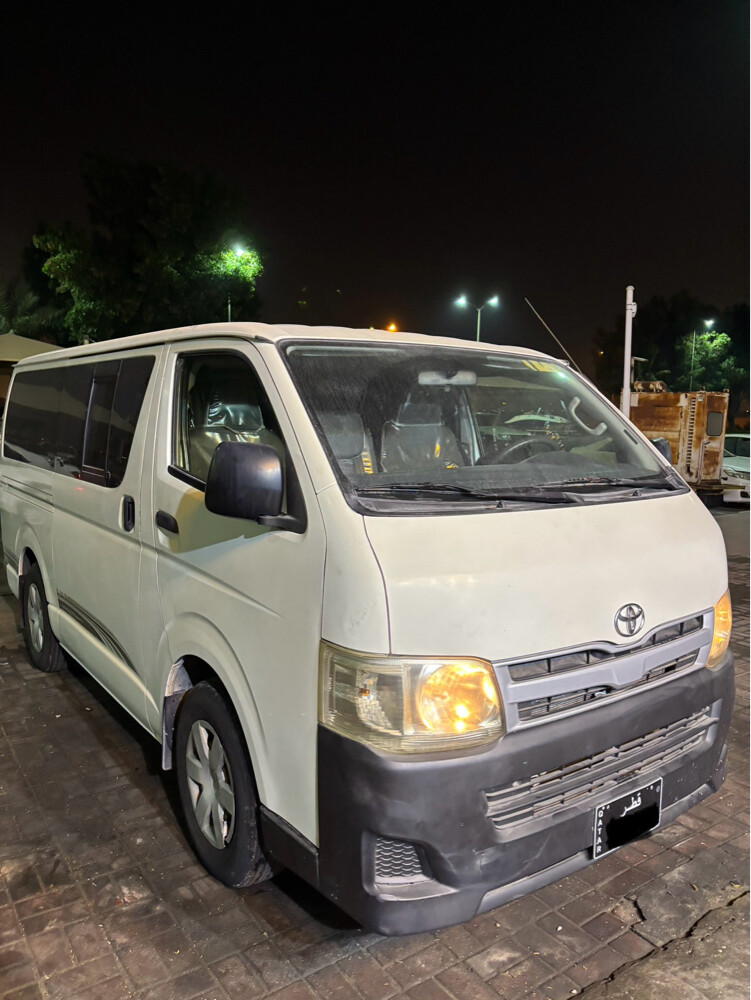 Toyota hiace - 2