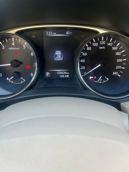 Very clean car - 5