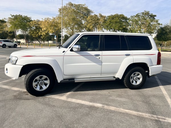 2019 Nissan Patrol Safari 4.8L - 13